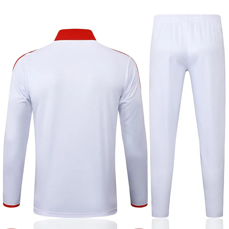 SURVÊTEMENT BLANC ET ROUGE BAYERN 25/26